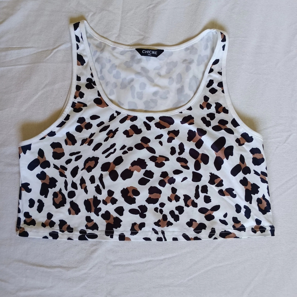 Chicme Leopard Print Crop Top